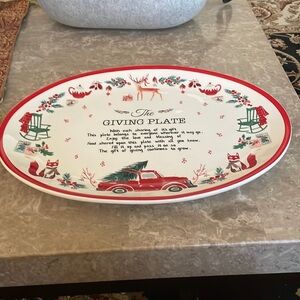 - Natural life holiday giving plate